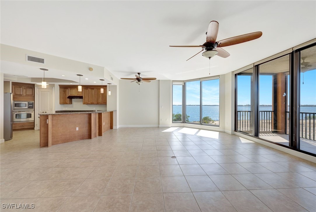 4029 SE 20th Place 305