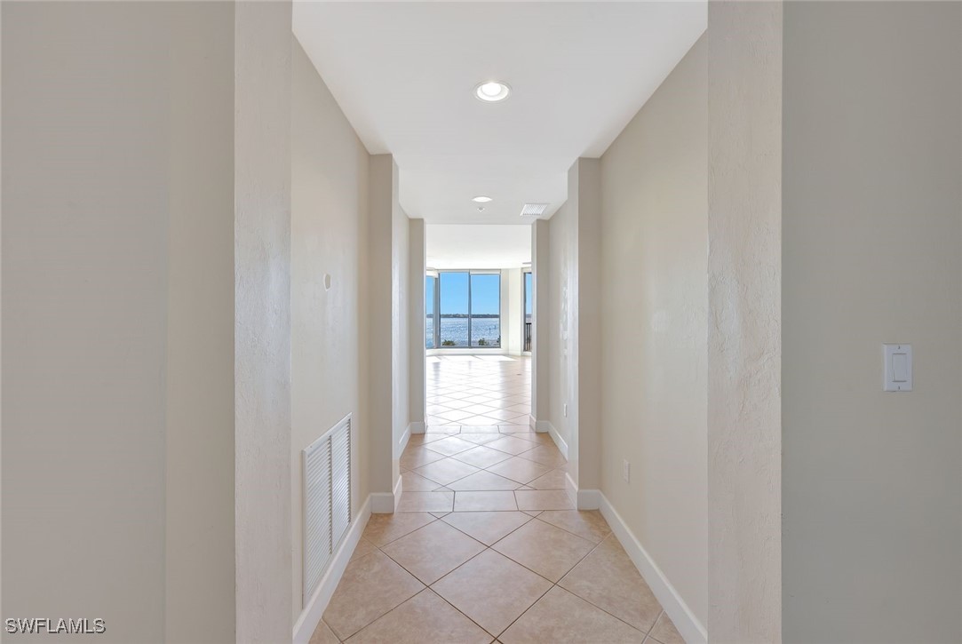 4029 SE 20th Place 305