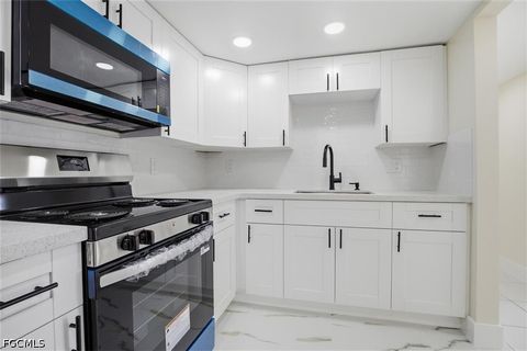 Photo of 3704 Broadway #205, Fort Myers, FL 33901 (MLS # 2026018158)