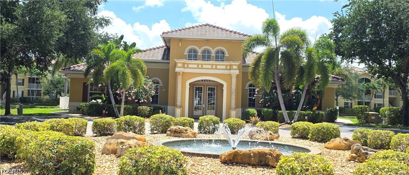 Photo 1 of 39 — 4135 Residence Drive 624, Fort Myers, FL 33901