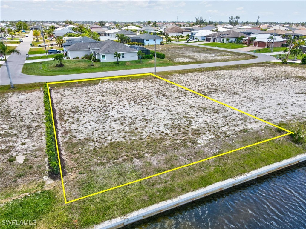 112 NW 37th Place