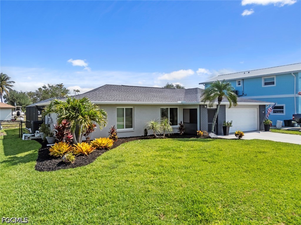 6048 Perthshire Lane