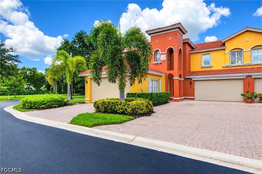 7001 Bergamo Way 201