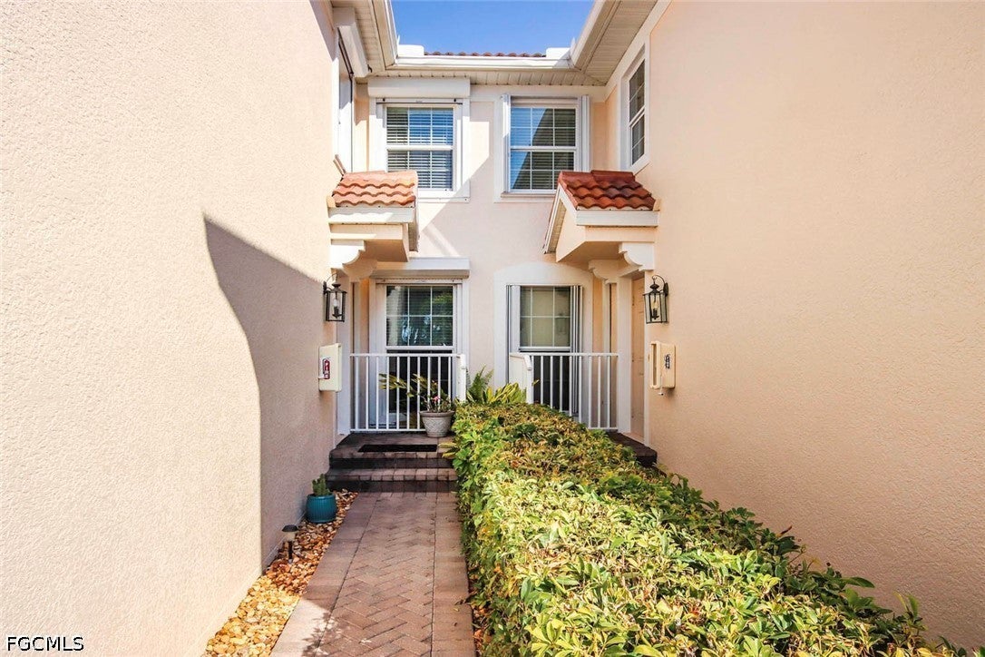 11621 Navarro Way 1905