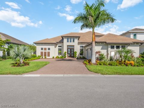 A home in NAPLES