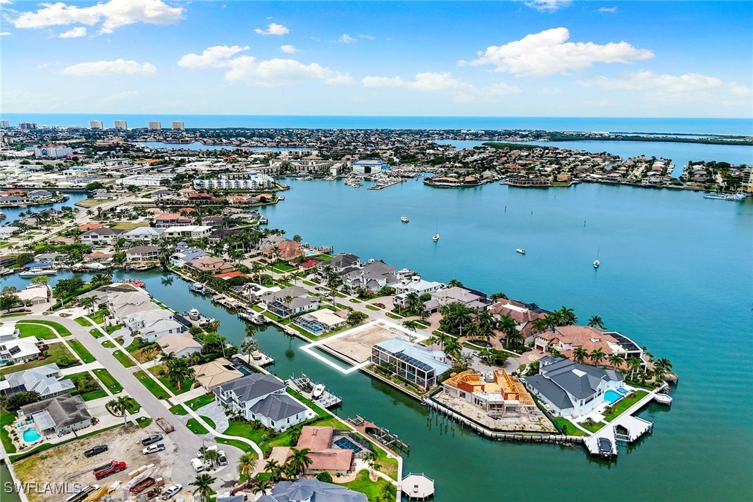 1285 Orange Court