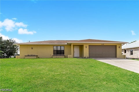 Photo of 512 SW 27th Terrace, Cape Coral, FL 33914 (MLS # 2026039407)