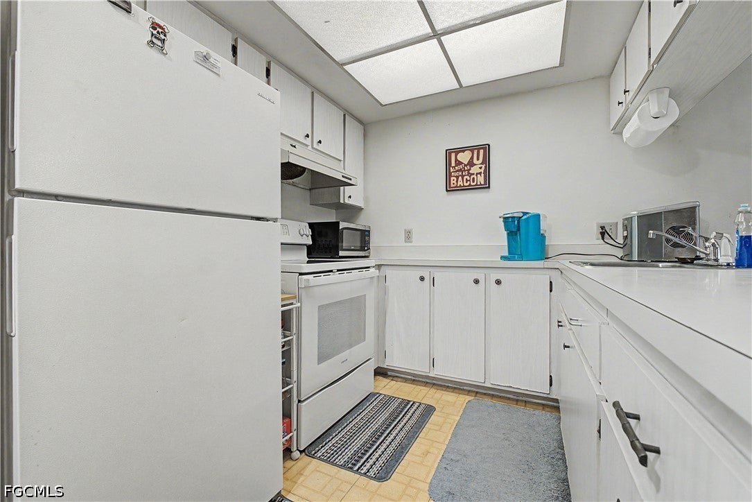 500 N Francisco Street 140