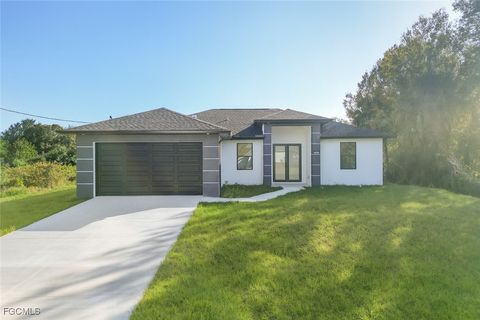 3313 66th Street W Lehigh Acres FL 33971