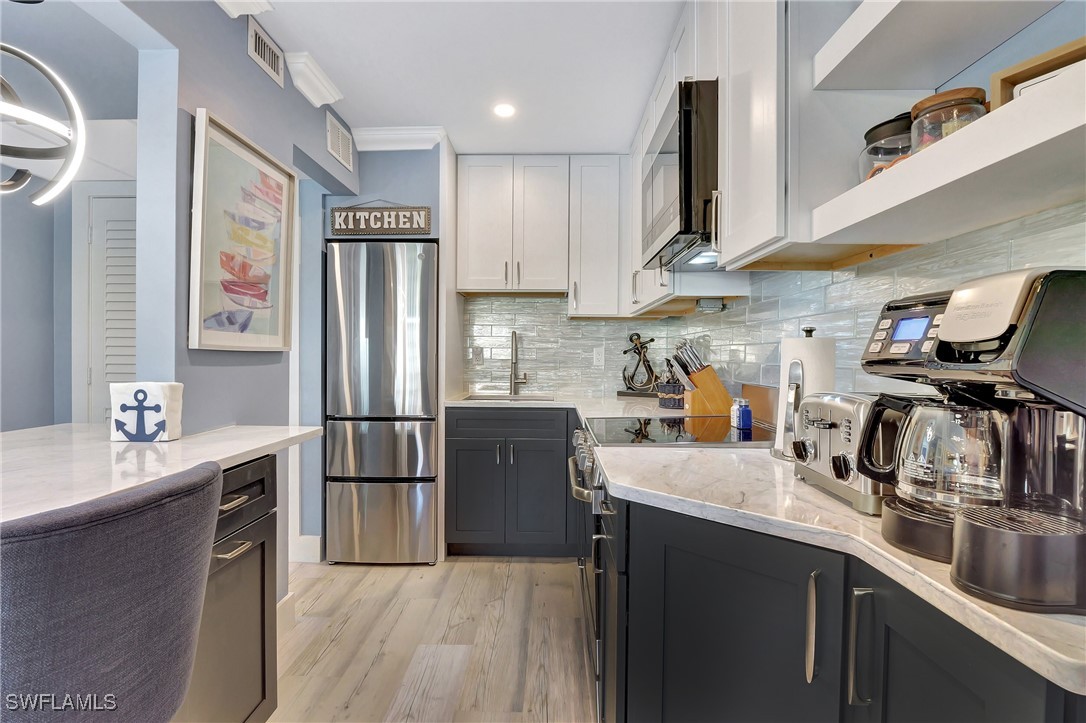 1295 Gulf Shore Boulevard S 136