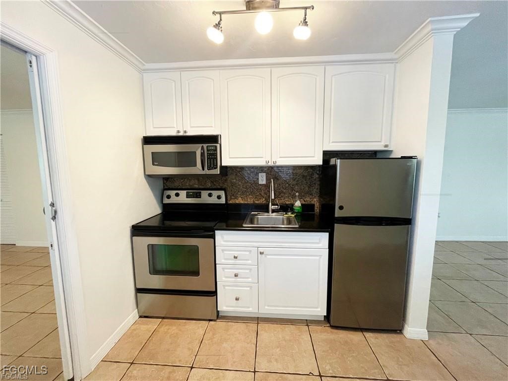 8162 Country Road 201