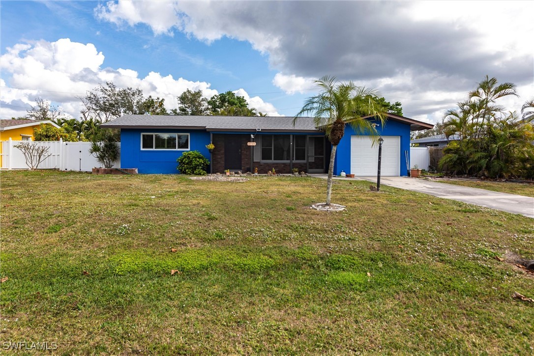 2715 SE 16th Place