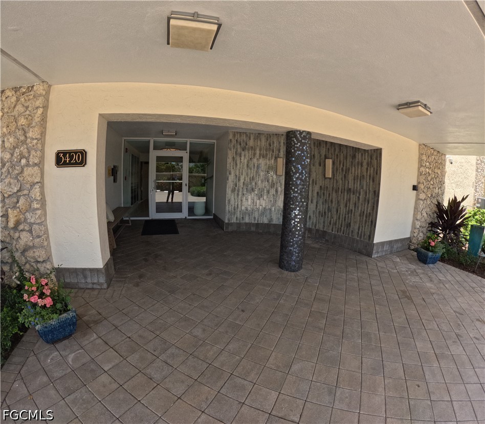 3420 Gulf Shore Boulevard N 43
