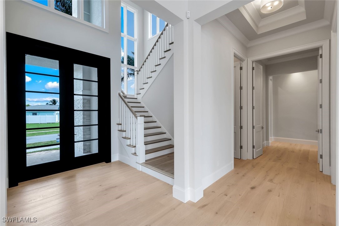 954 Sundrop Court