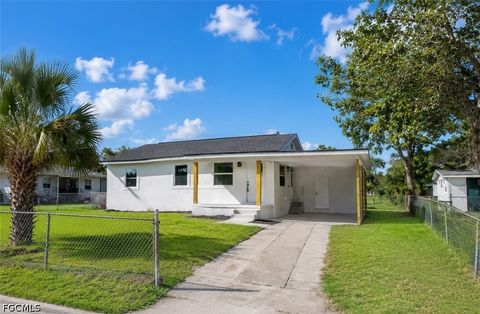 Photo of 1644 Pawnee Street, Fort Myers, FL 33916 (MLS # 2026023239)