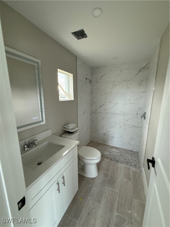 2109 NE 5th Place