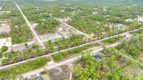 Tiny photo for 1113 E 12th Street, Lehigh Acres, FL 33972 (MLS # 2026039326)