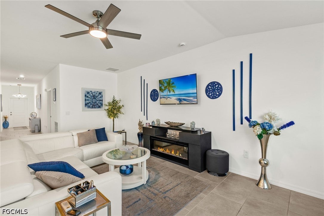 3813 Treasure Oak Way
