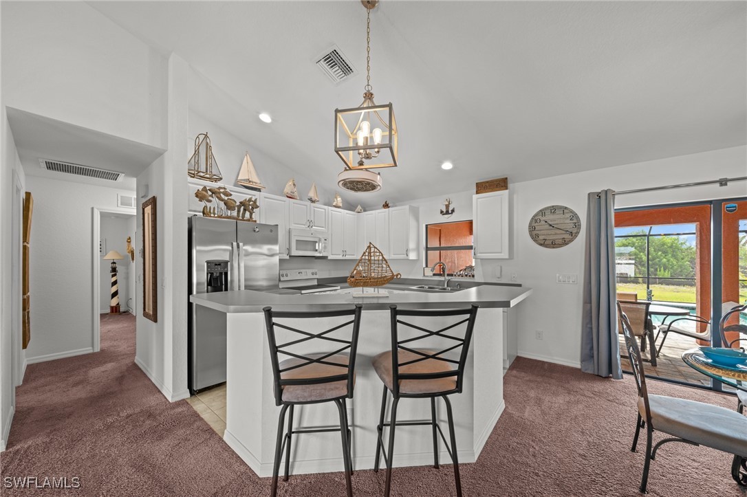 325 NW 12th Place