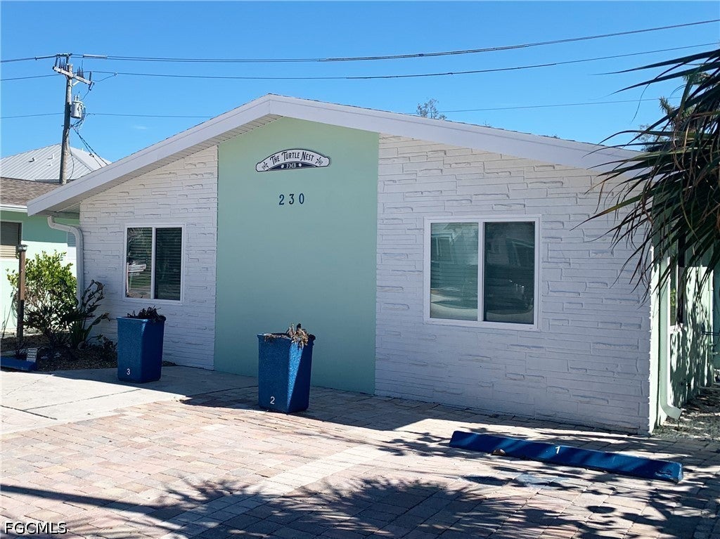 230 Fairweather Lane