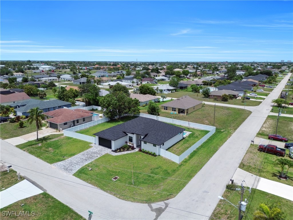 139 SE 2nd Avenue