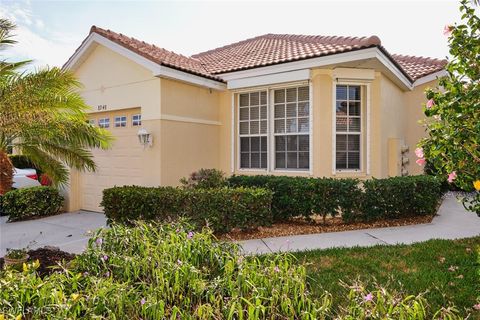 8948 Bristol Bend Fort Myers FL 33908