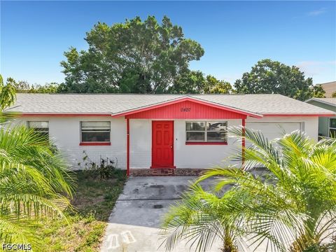 2407 Jaylen Watkins Street Fort Myers FL 33916