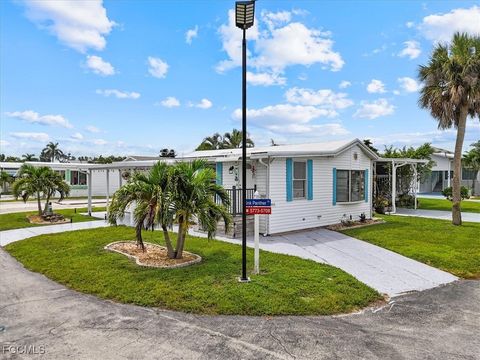 5773 Pink Panther Drive Fort Myers FL 33908