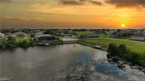 Photo of 2305 NE 17th Street, Cape Coral, FL 33909 (MLS # 2026039329)