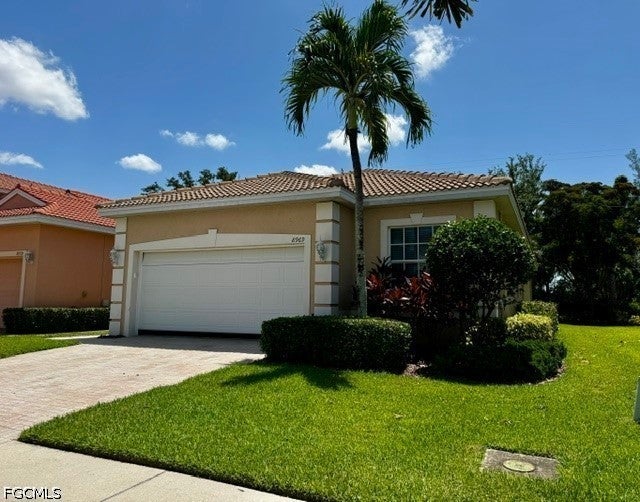 Photo 1 of 16 — 8969 Spring Mountain Way, Fort Myers, FL 33908