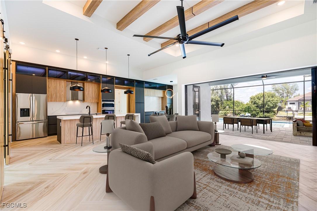 903 NW 38th Avenue