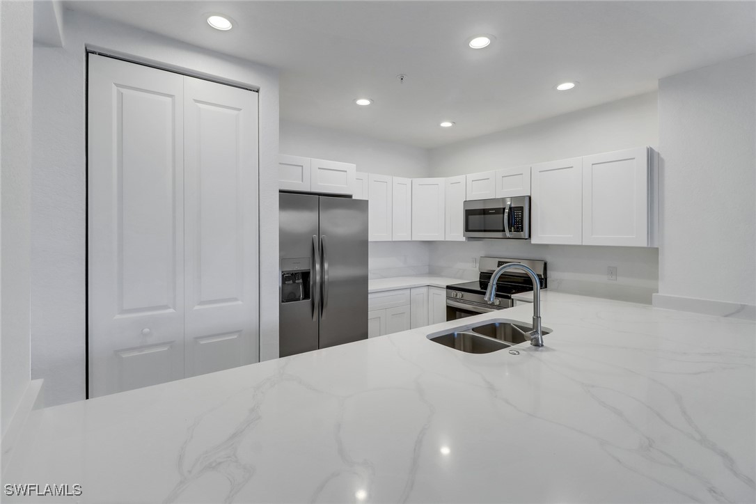 1803 Samantha Gayle Way 208