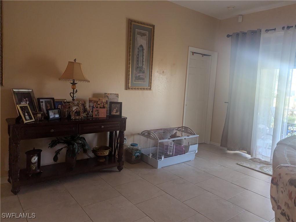 1711 NW 28th Terrace