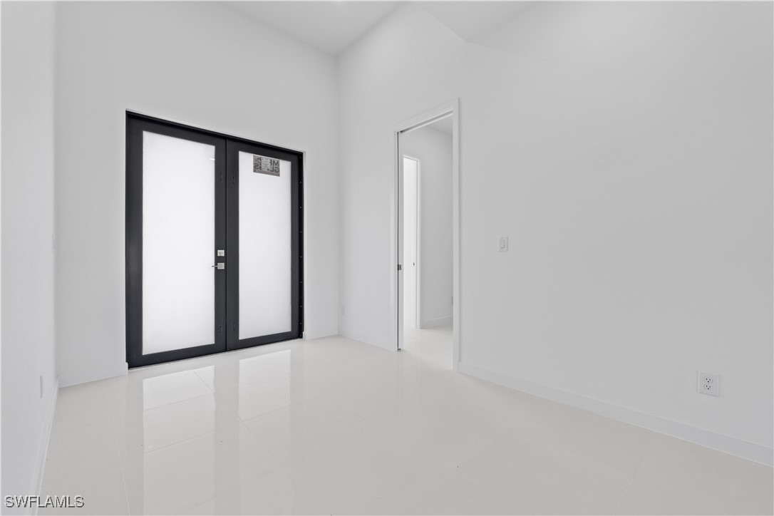 2908 NE 7th Place