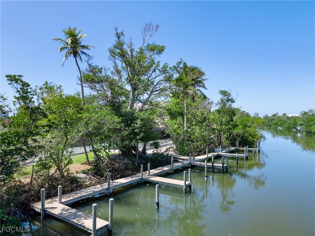 519 Kinzie Island Court