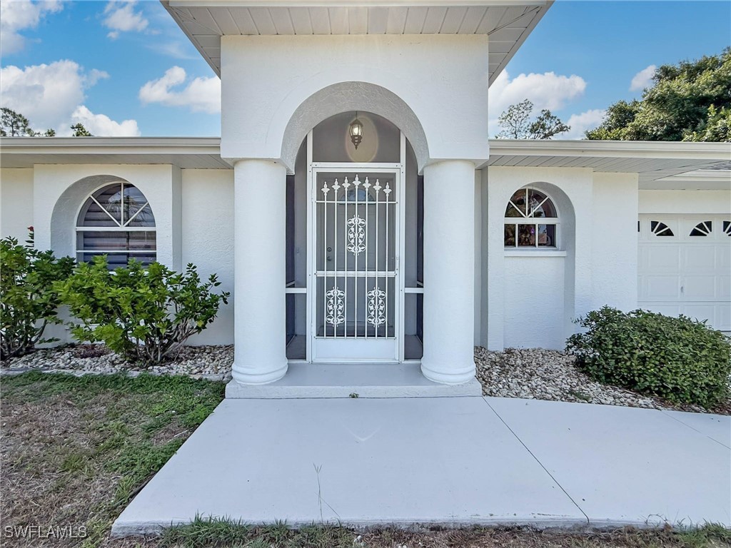 718 Canton Avenue