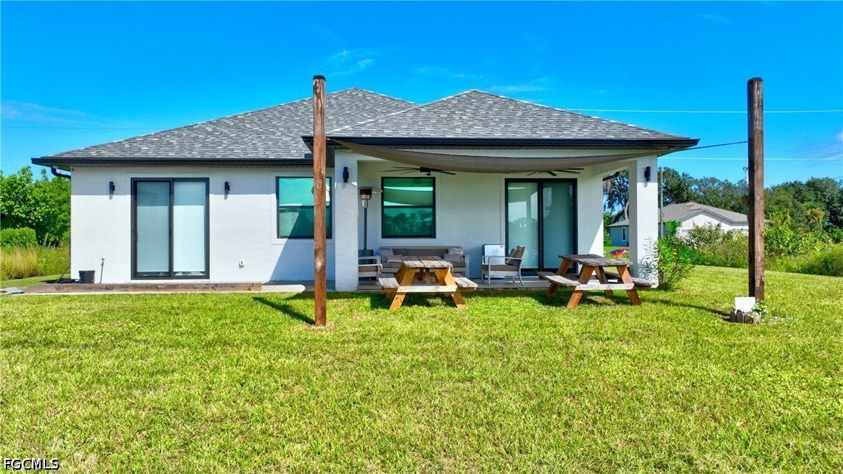 8017 Sunrise Circle