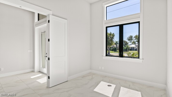 2133 Cape Coral Parkway W