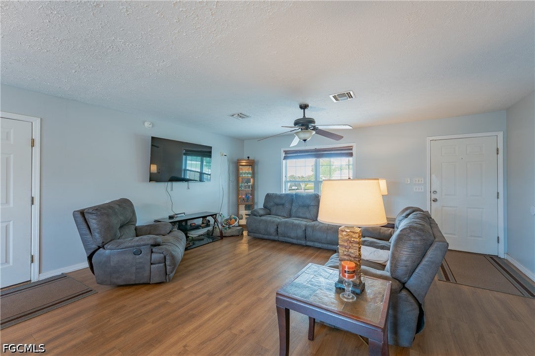 1500 Jay Terrace