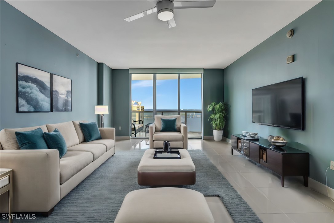 3000 Oasis Grand Boulevard 2405