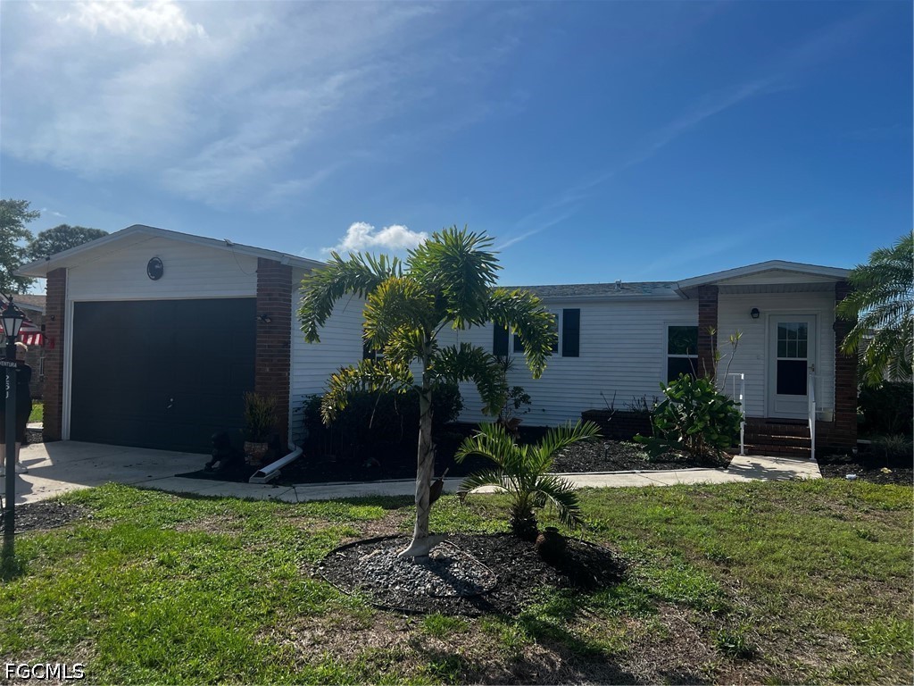 Photo 1 of 25 — 19795 Frenchmans Court, North Fort Myers, FL 33903