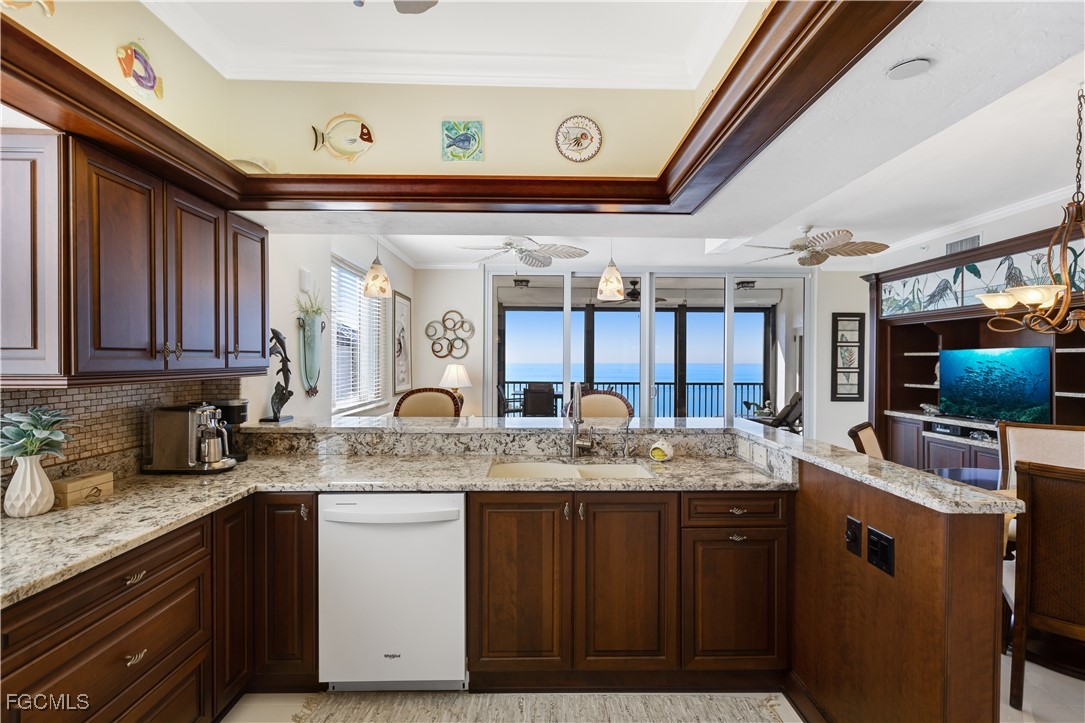 4753 Estero Boulevard 1602