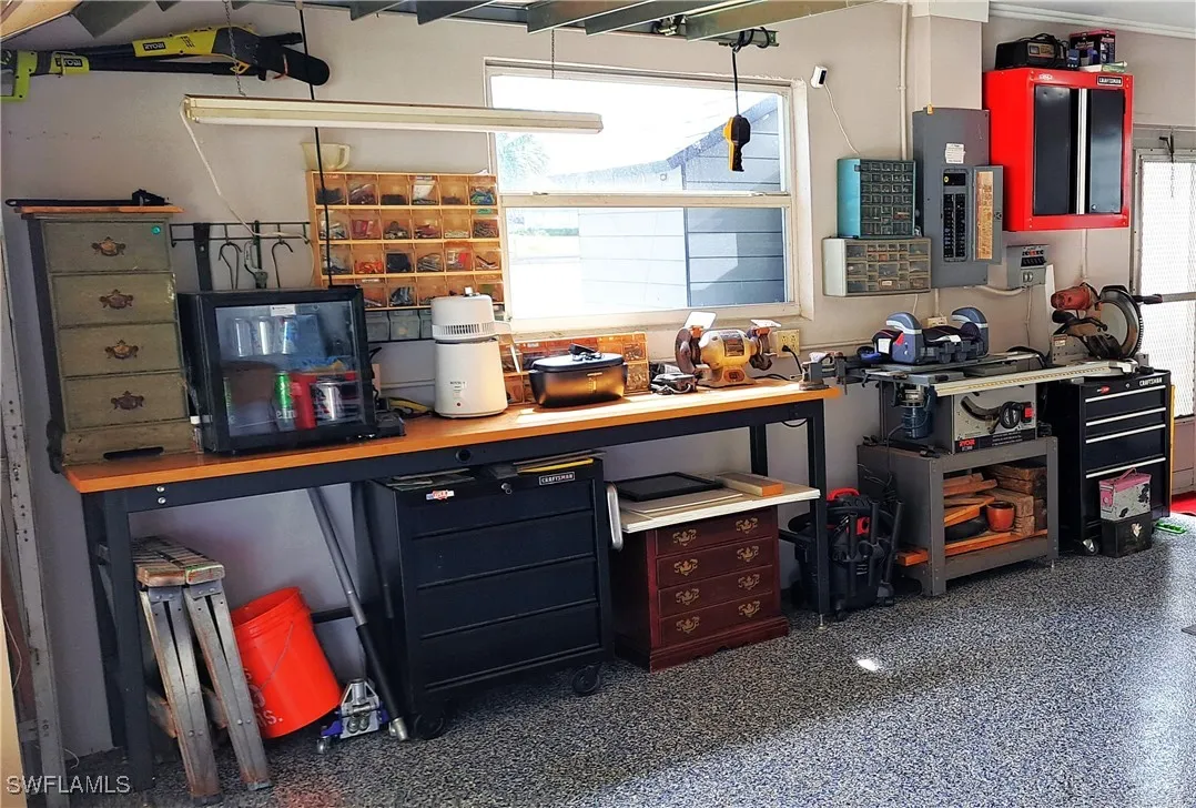 North Fort Myers, Florida 33903, United States, 2 Bedrooms Bedrooms, ,2 BathroomsBathrooms,Residential,Active,39427