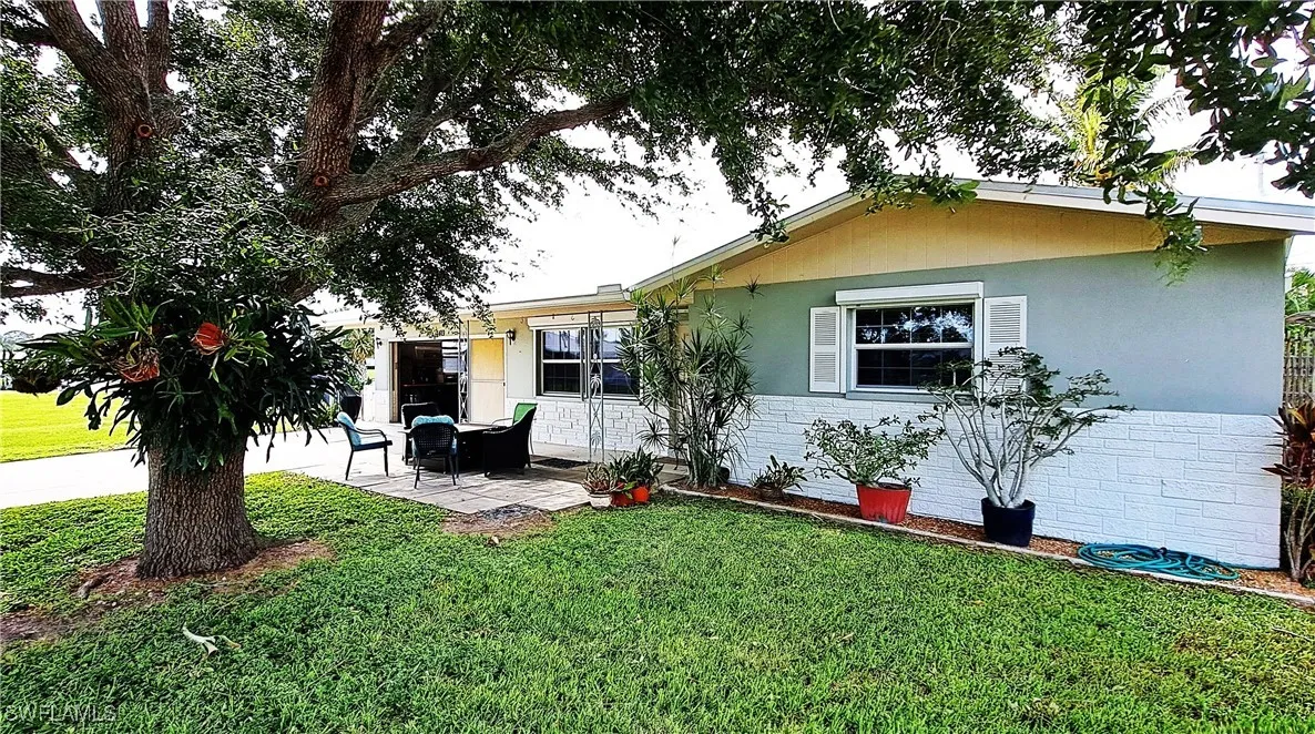 North Fort Myers, Florida 33903, United States, 2 Bedrooms Bedrooms, ,2 BathroomsBathrooms,Residential,Active,39427