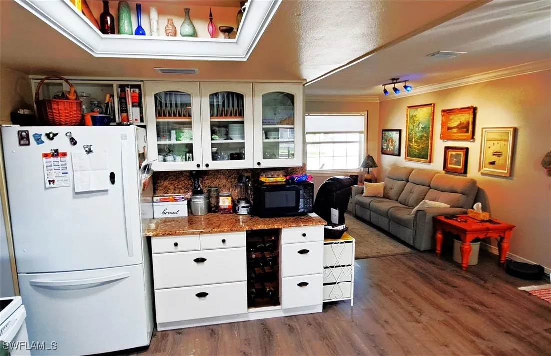 North Fort Myers, Florida 33903, United States, 2 Bedrooms Bedrooms, ,2 BathroomsBathrooms,Residential,Active,39427