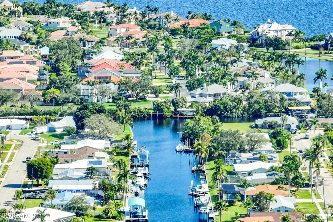 North Fort Myers, Florida 33903, United States, 2 Bedrooms Bedrooms, ,2 BathroomsBathrooms,Residential,Active,39427