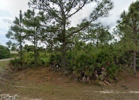 4601 Laura Avenue N Lehigh Acres FL 33971