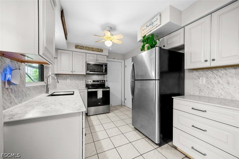 Tiny photo for 224 SE 43rd Terrace, Cape Coral, FL 33904 (MLS # 2026030860)