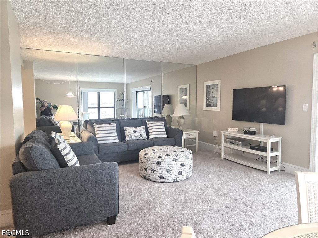 6612 Estero Boulevard 1004