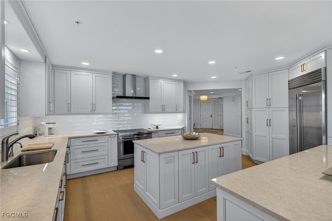 2549 W Gulf Drive 206